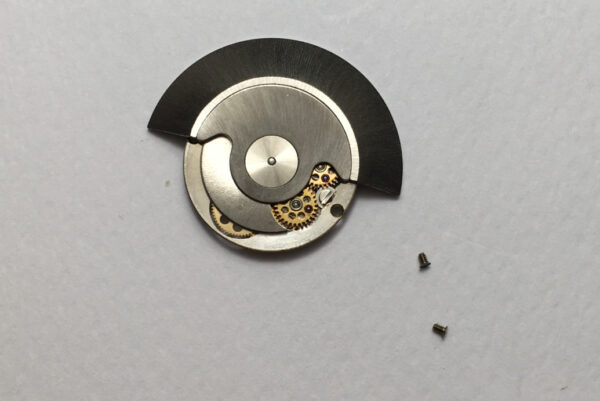 ETA 2472 rotor oscillating and train bridge part - Image 2