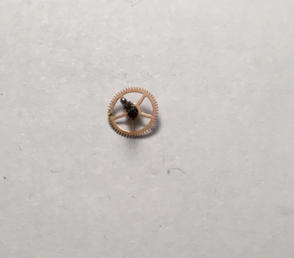 Omega 483 center wheel with pinion part