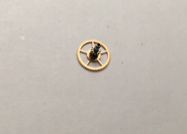 Omega 562 center wheel with pinion part 1225