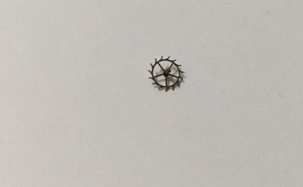 Seiko 6139b escape wheel and pinion with straight pivots part 251612