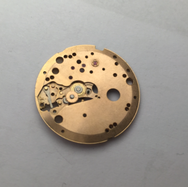 Omega 711 main plate with yoke part - Image 2