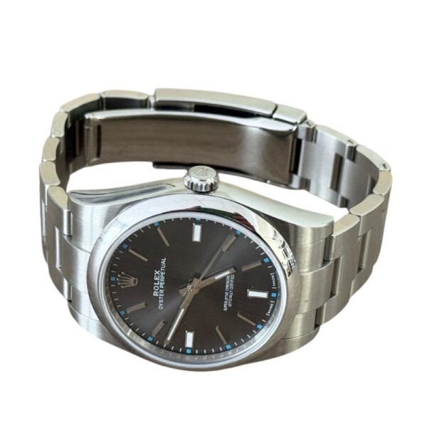 Rolex Oyster Perpetual 114300 stainless steel men's watch 2018 - Image 4