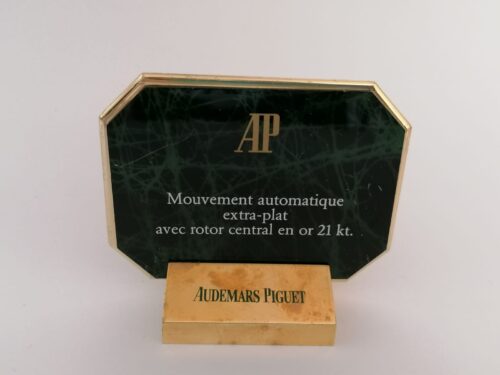 Audemars Piguet watch ads display automatic extra plat 21kt