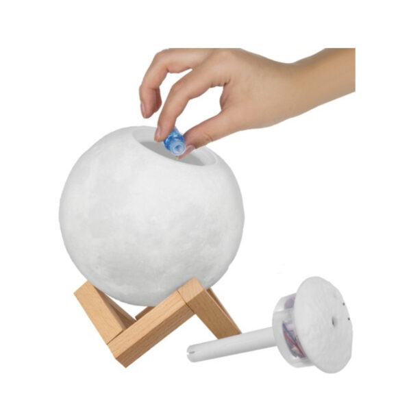 3-in-1 moon air humidifier with a fragrance diffuser + LED light - Image 4
