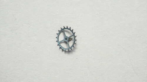 Girard-Perregaux 3080 escape wheel and pinion with straight pivots part 705
