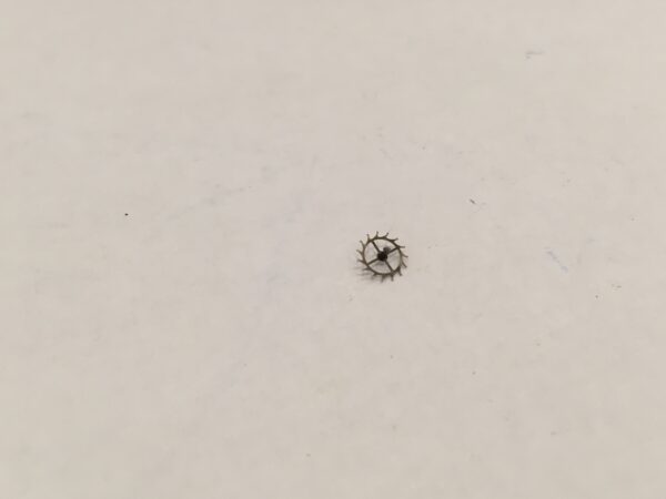 Seiko 7009A escape wheel and pinion part 251 012