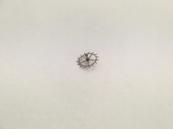 Seiko 6309A escape wheel and pinion part 251 611 - Image 3