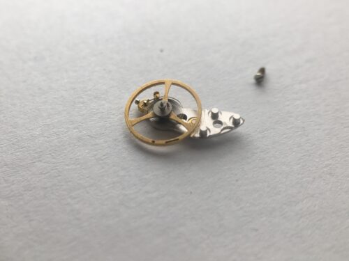 Zenith 1725 balance wheel with bridge part