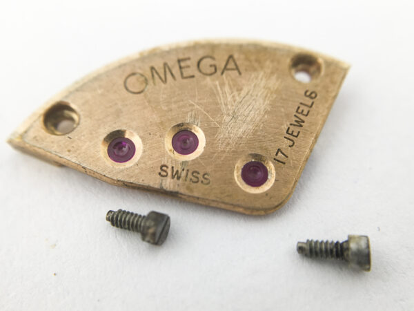 Omega 269 train wheel bridge part 1003 - Image 2