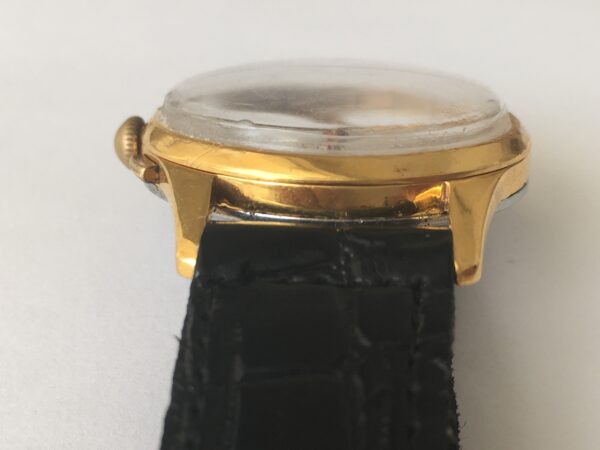 Vintage Chronographe Suisse men's watch from 1940s - Image 4