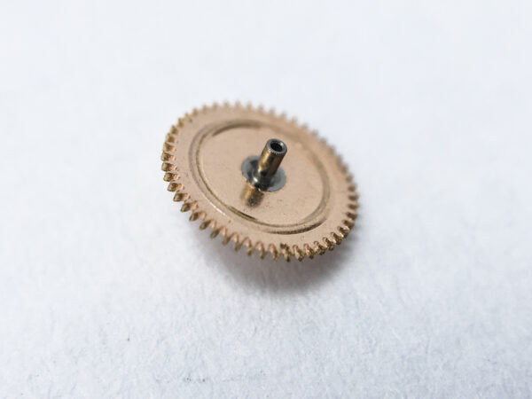 Omega caliber 684 minute wheel part 1246 - Image 2