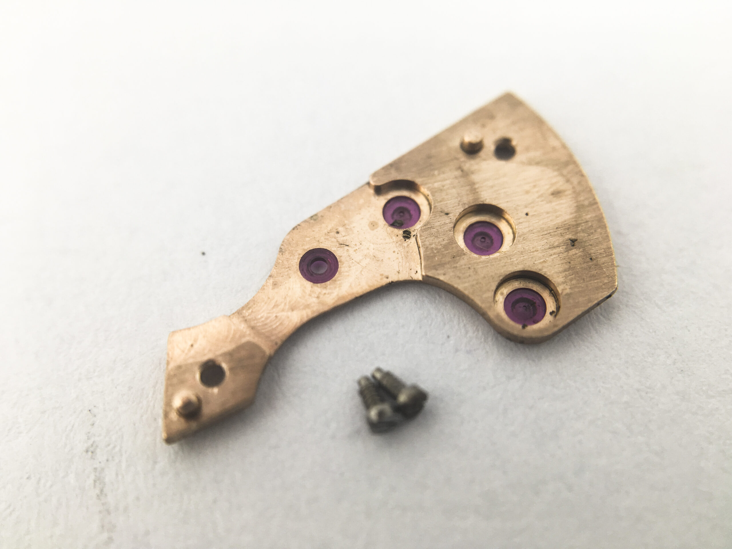 Omega caliber 620 train wheel bridge part 1003 - Image 3