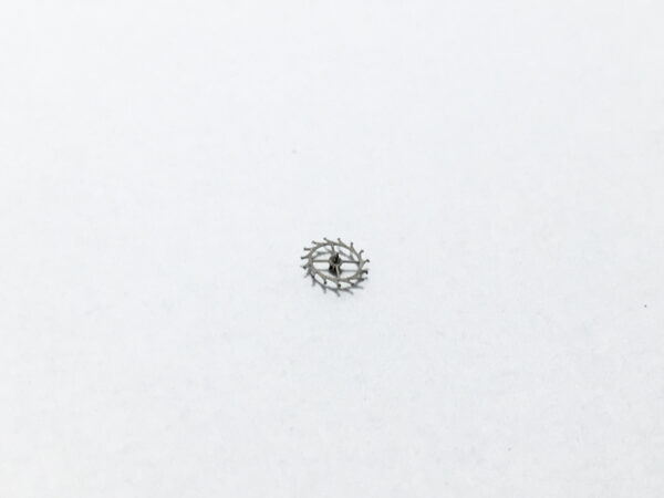Jaeger-LeCoultre 426/2 escape wheel and pinion, pivoted part 705