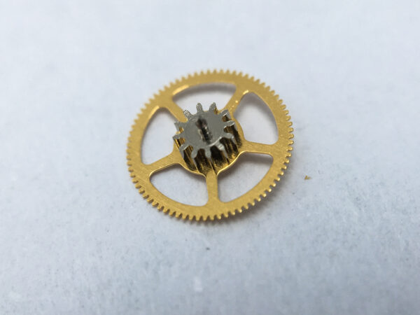 Tag Heuer caliber 1887 intermediate wheel part
