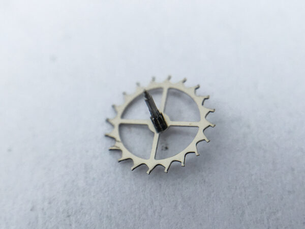 Tag Heuer caliber 1887 escape wheel and pinion with straight pivots part - Image 2