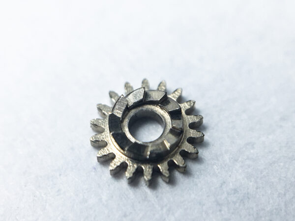 AS 1701 winding pinion part 410