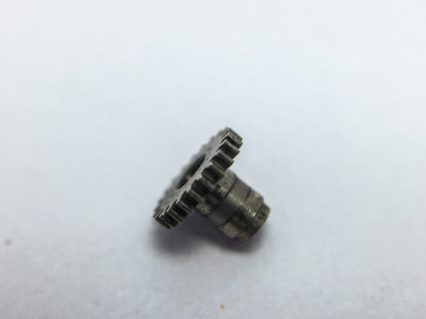 Venus cal. 170 center pipe part 163 - Image 3
