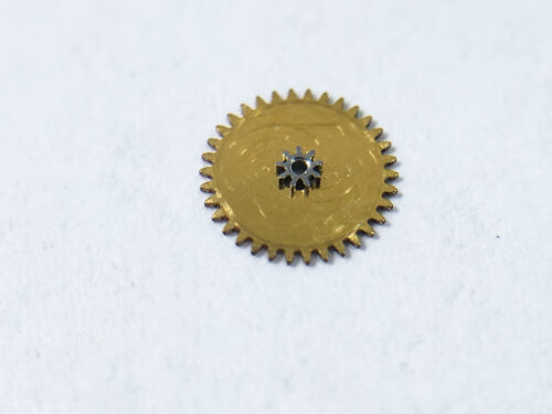 Omega 1120 (ETA 2892-2) ratchet wheel driving wheel part 1482