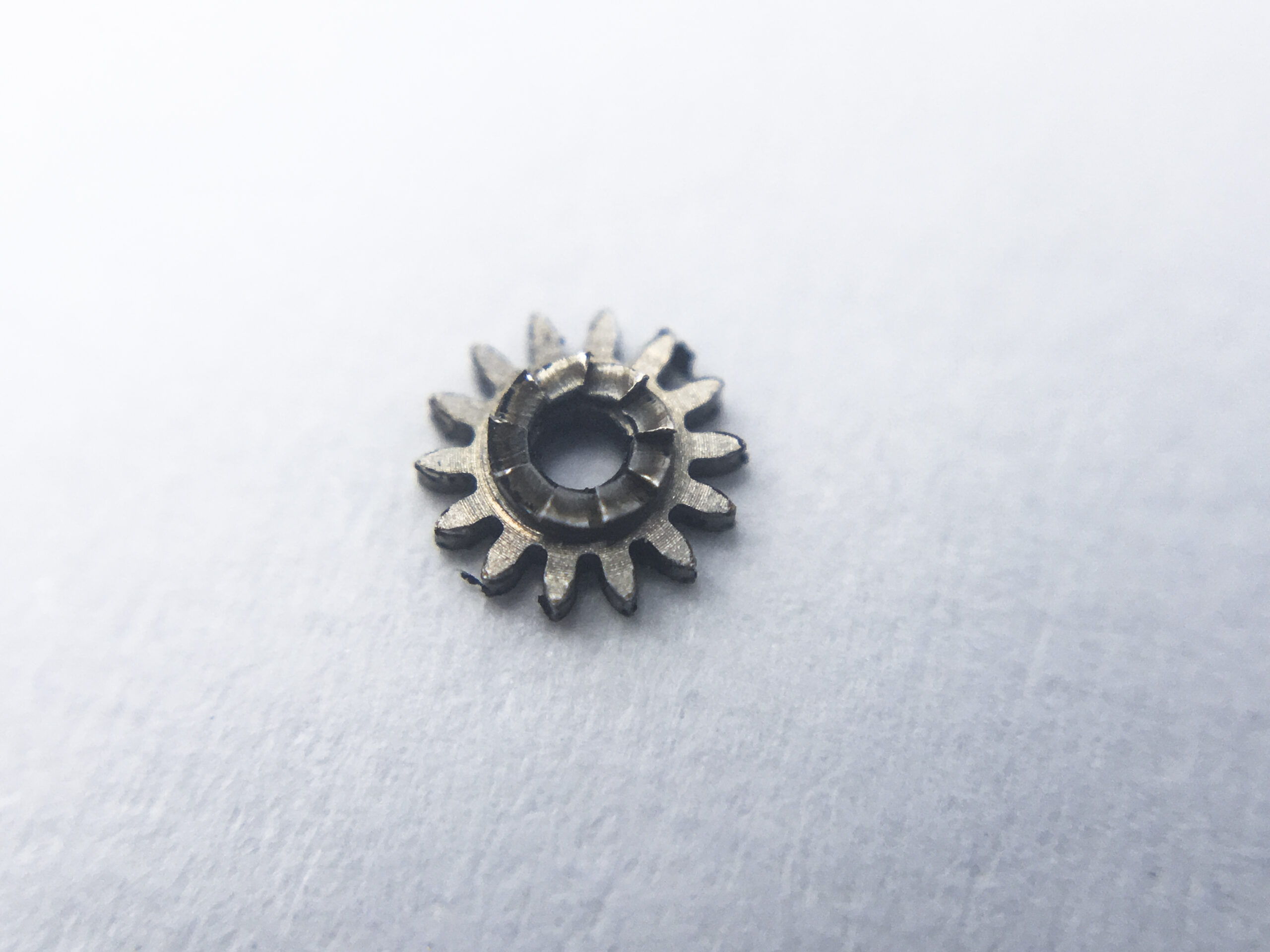 Omega caliber 510 winding pinion part 1108