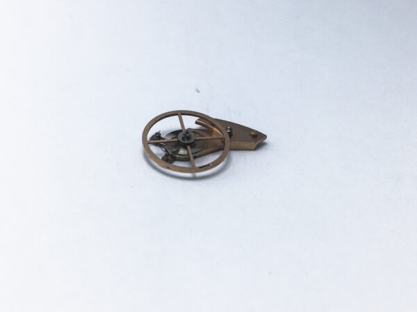 Omega caliber 1481 balance wheel with bridge part - Image 2
