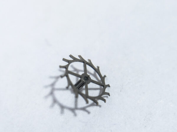 Bulova 12EBACD (Buren 1322) escape wheel and pinion with straight pivots part 59