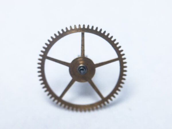 ETA 1120 center wheel with pinion part 201 - Image 2