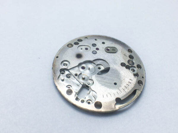 ETA 1120 main plate part 100 - Image 2