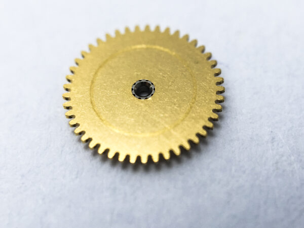 Omega caliber 1151 minute counter driving wheel 30 min. part 72211548062ET - Image 2