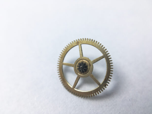 Landeron 39 third wheel and pinion part 24
