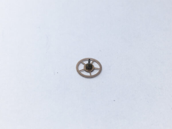 Omega caliber 750 center wheel with cannon pinion part 1225