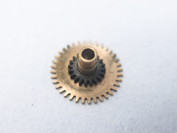 Omega caliber 750 hour wheel part 1231
