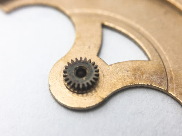 Omega caliber 750 oscillating weight automatic rotor part 1026 - Image 4