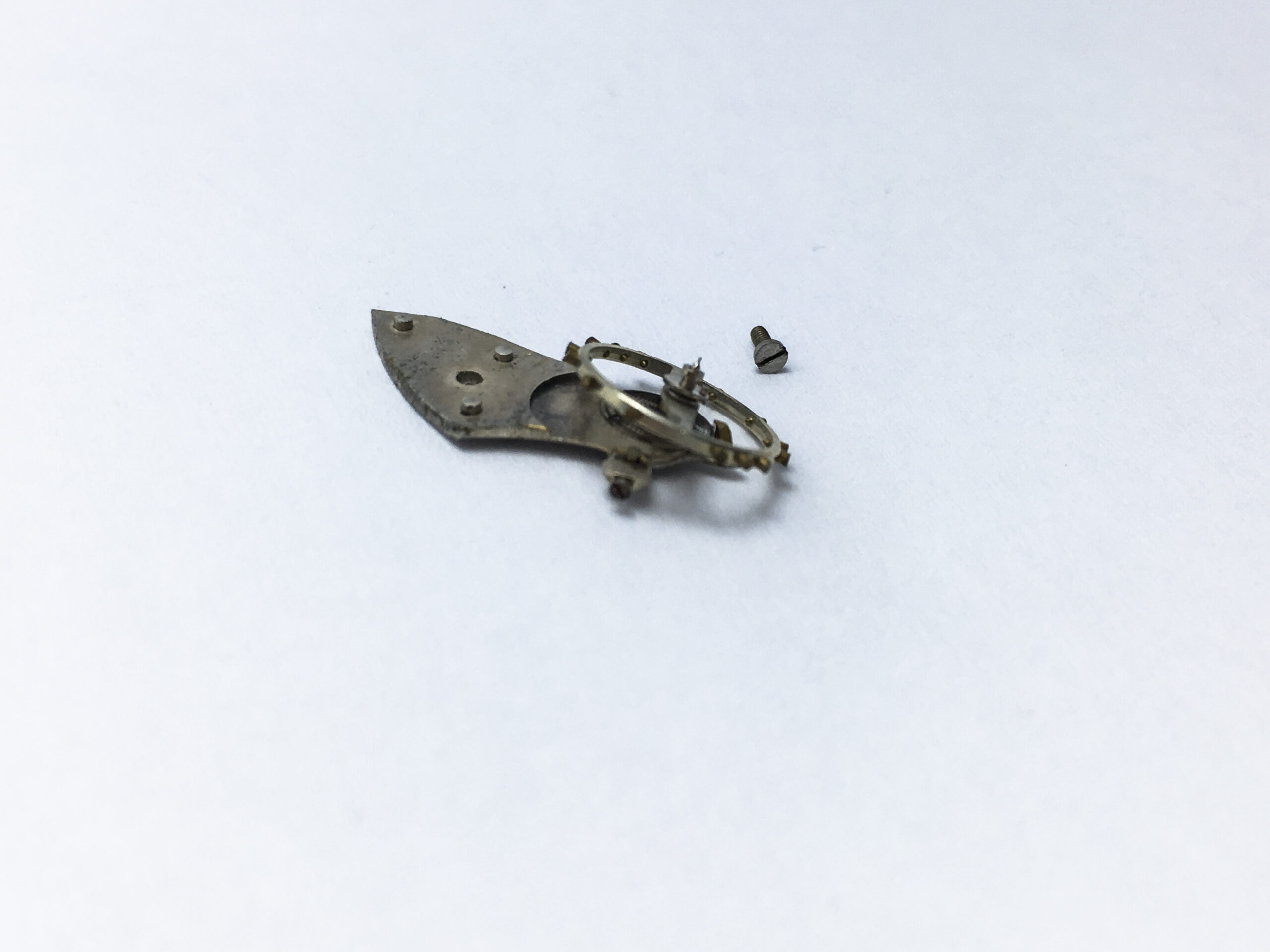 Pierce caliber 134 balance wheel with bridge part - Image 2