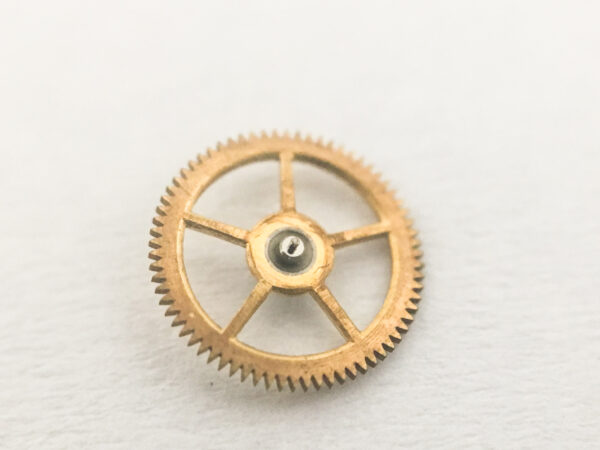 Venus caliber 165 coupling clutch wheel part - Image 2