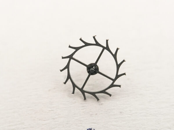 Venus caliber 165 escape wheel and pinion with straight pivots part 705