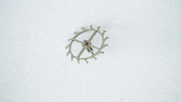 Landeron 148 escape wheel and pinion with straight pivots part 705