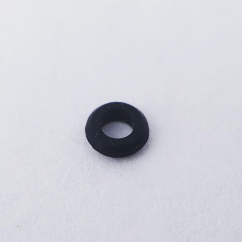 New Seiko 7002-7000 crown gasket rubber part EZ0140B0A