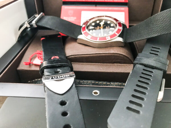 Tudor Heritage Black Bay 79220R steel diver red watch 41mm - Image 10