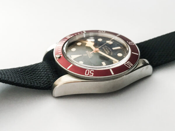 Tudor Heritage Black Bay 79220R steel diver red watch 41mm - Image 6