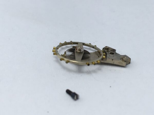 Venus caliber 188 balance wheel with bridge part - Image 3