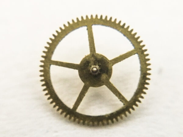 Peseux caliber 330 fourth wheel part 224 - Image 2