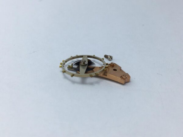 Venus caliber 188 balance wheel with bridge part - Image 2