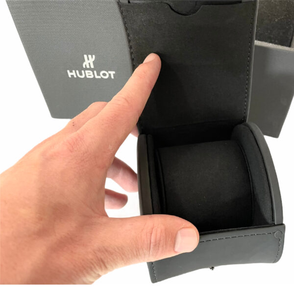 Hublot leather travel case - Image 4