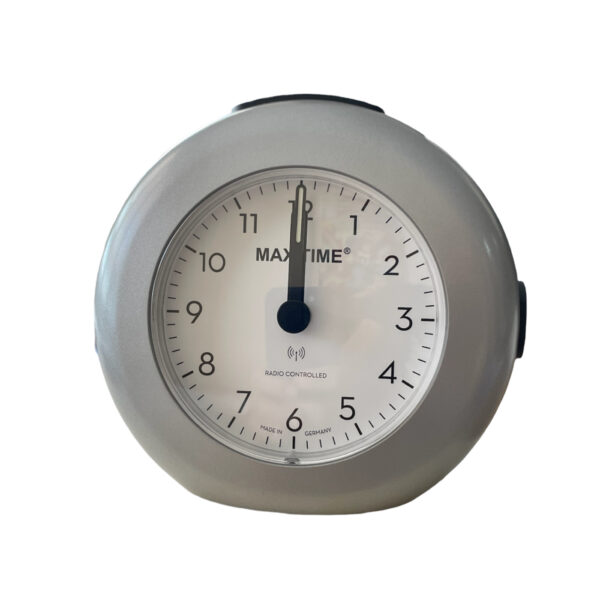 Maxitime radio controlled alarm clock with snooze, crescendo alarm, light, 2 hands, round silver housing