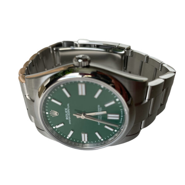 New Rolex 124300 Oyster Perpetual men's watch with green dial full set 2022 41mm - Image 3
