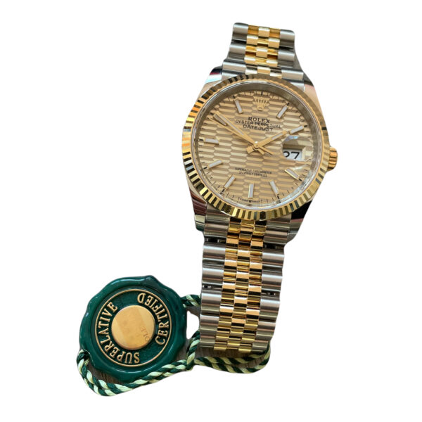 New Rolex Datejust 126233 Champagne Motif dial 36mm 2021 - Image 2