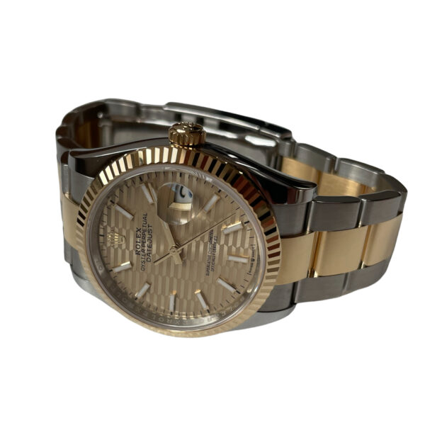 New Rolex Datejust 126233 Oyster Champagne Motif dial 36mm 2021 - Image 5