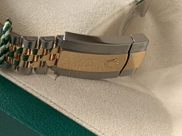 New Rolex Datejust Wimbledon 126333 yellow gold full set 2019 - Image 9