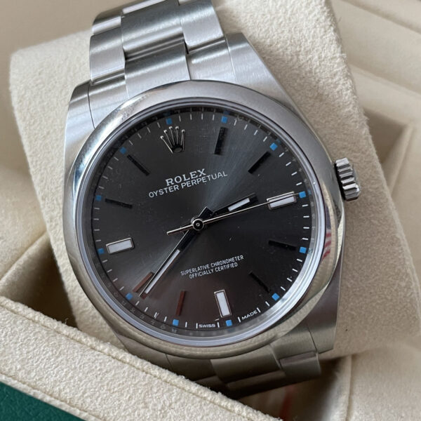 Rolex Oyster Perpetual 114300 stainless steel men's watch 2019 - Image 4