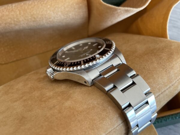 Rolex Submariner 14060M no date men's watch with box - Image 7
